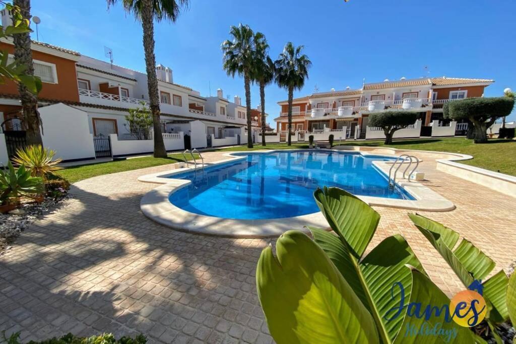 Laguna Townhouse Overlooking Communal Pool Lom01 Ciudad Quesada Buitenkant foto